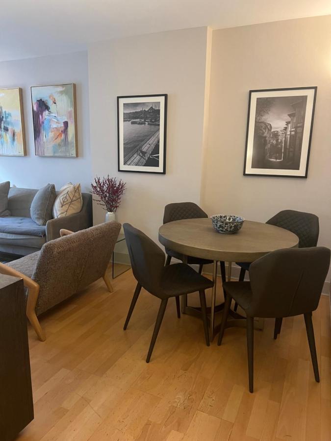 2 Bedroom Apartment Just Off Kings Road Londra Dış mekan fotoğraf